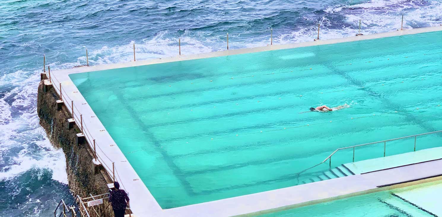 Salt Water Pool Smells Musty? Causes and Quick Fixes
